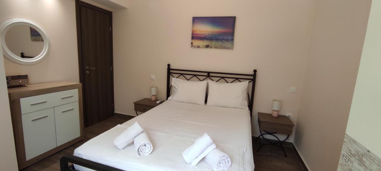 Helios & Elia Family Apartment Liapades Bagian luar foto