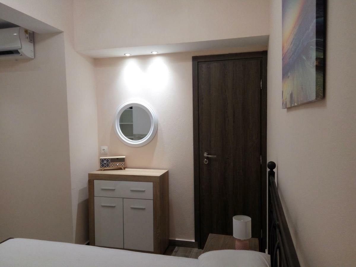 Helios & Elia Family Apartment Liapades Bagian luar foto
